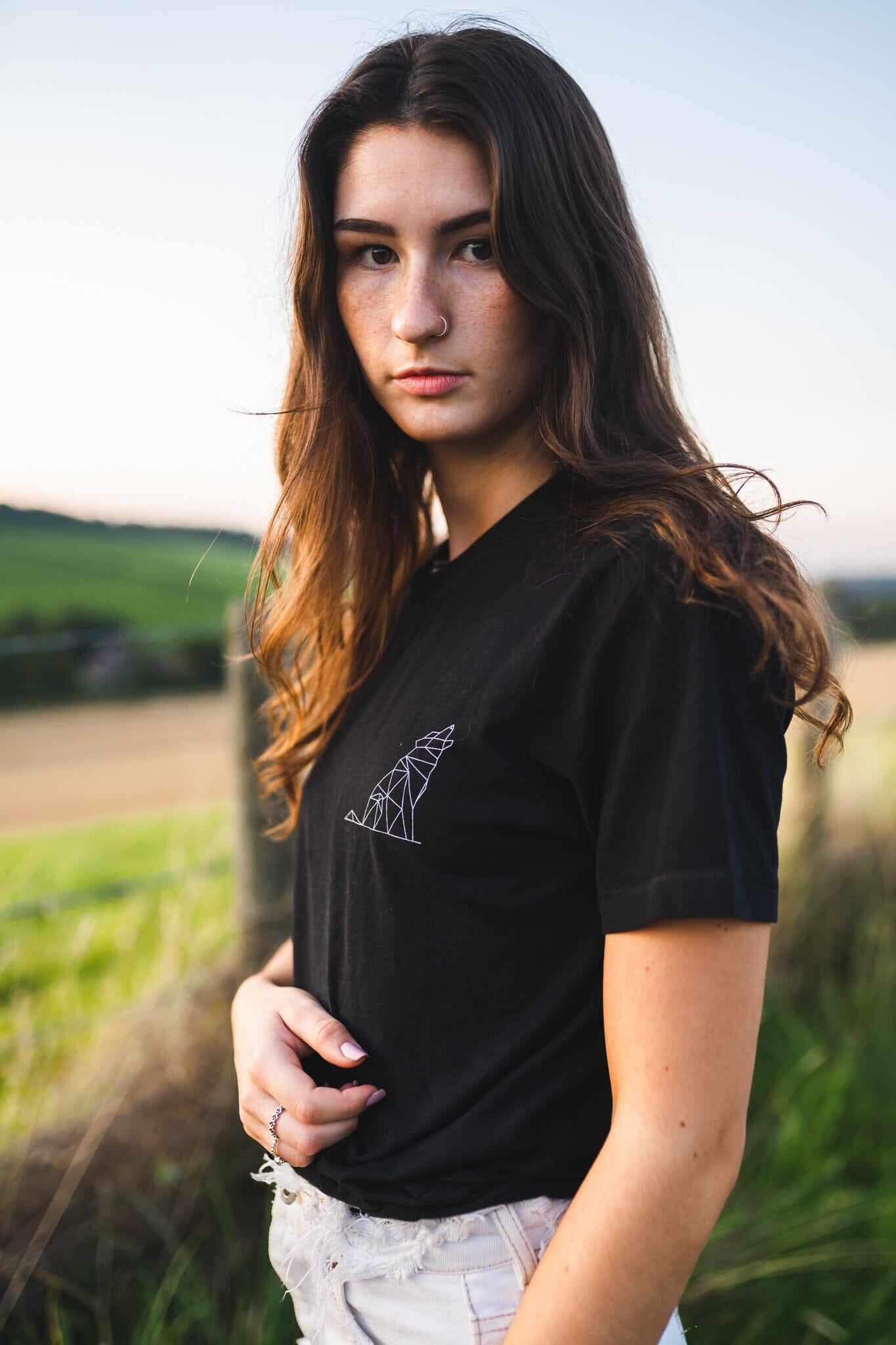 Women's T-shirt | Simplistic Wolf