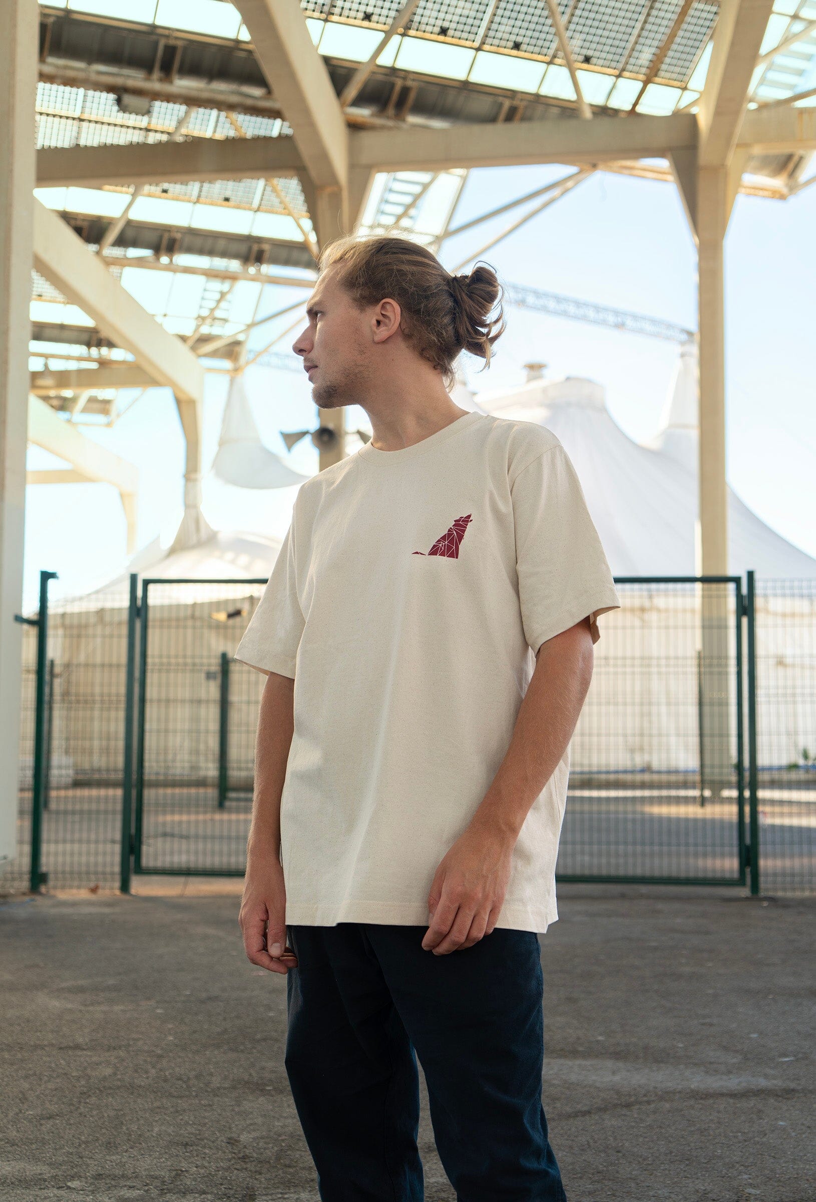 Men s Relaxed T Shirt Red Wolf