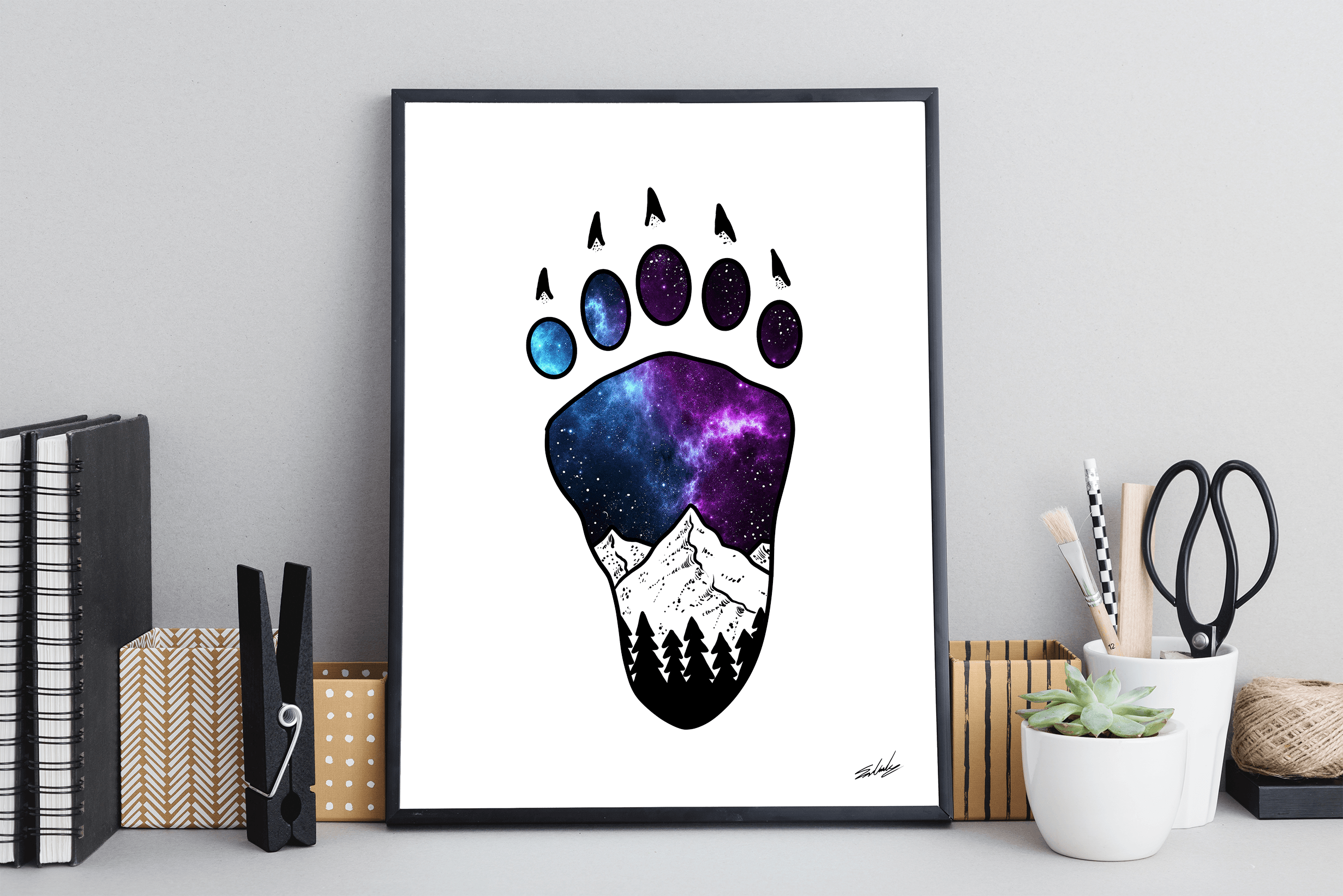 Bear Paw Fine Art Print