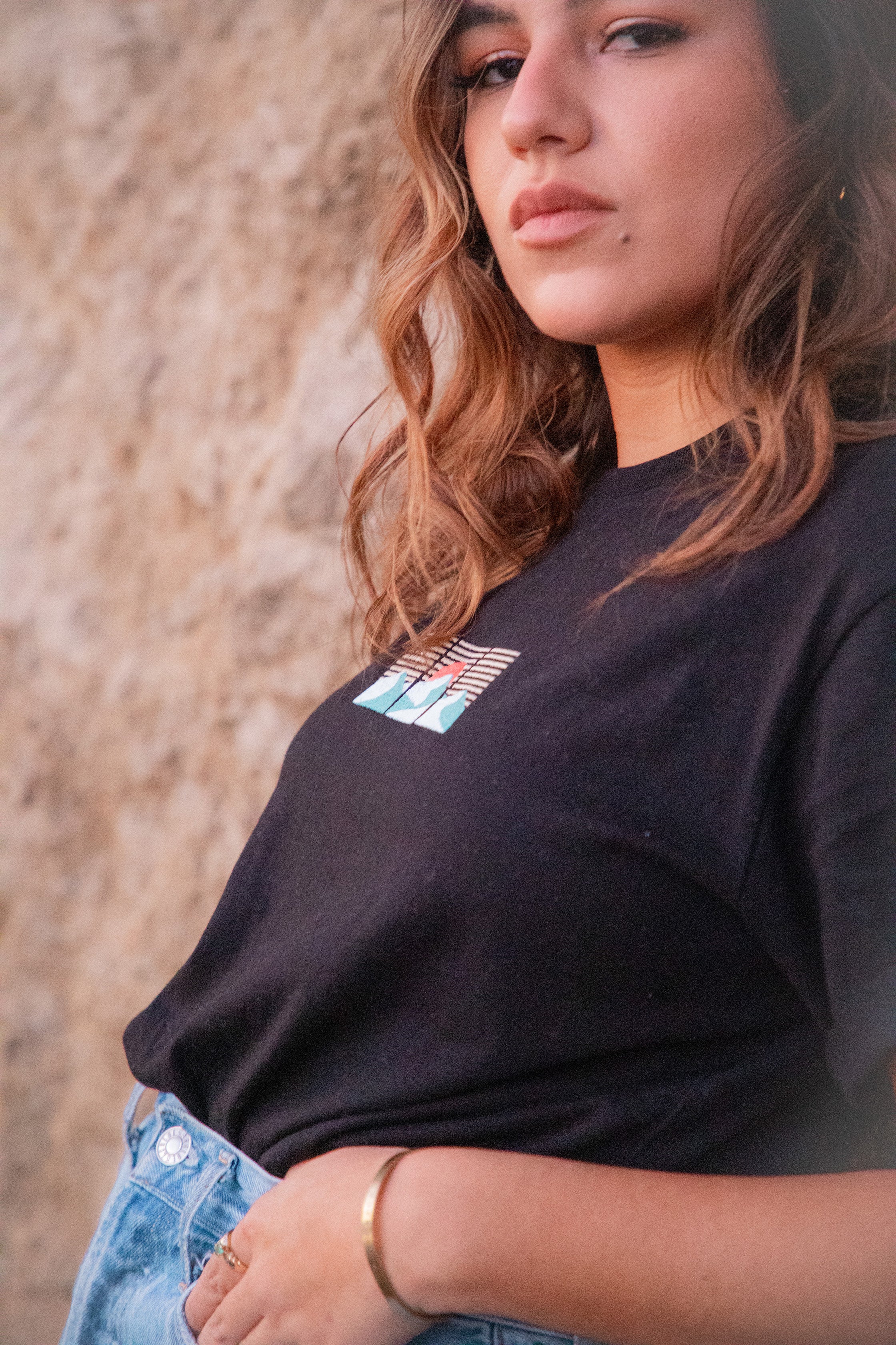 Women's Relaxed T-shirt | Embroidered Sand Dunes